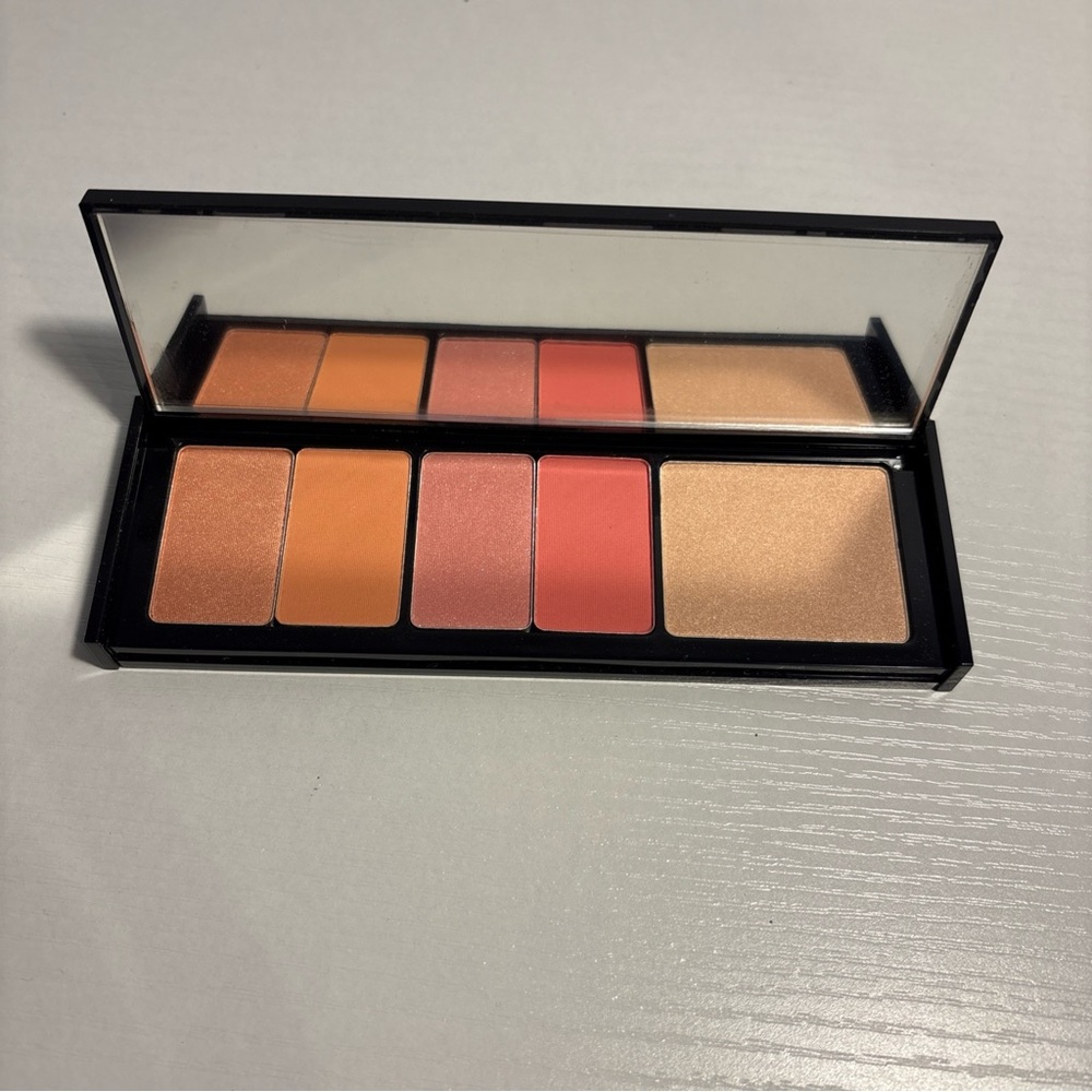 Smashbox Red Carpet Radiance Palette NEW.